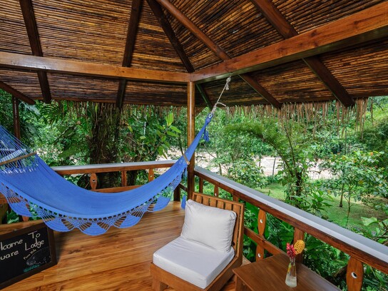 Pacuare Lodge_River Suite Deluxe_4.jpg