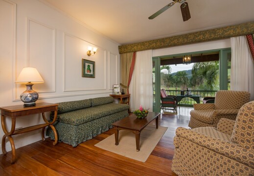 Casa Turire_Living Room Master Suite
