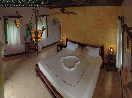 Maquenque Ecolodge_Bungalows2.jpg