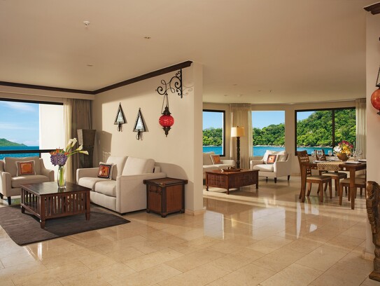 Dreams Playa Bonita Panama_Presidential Suite Ocean View 2.jpg