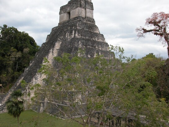 Voyages guidés dans le Monde Maya 1