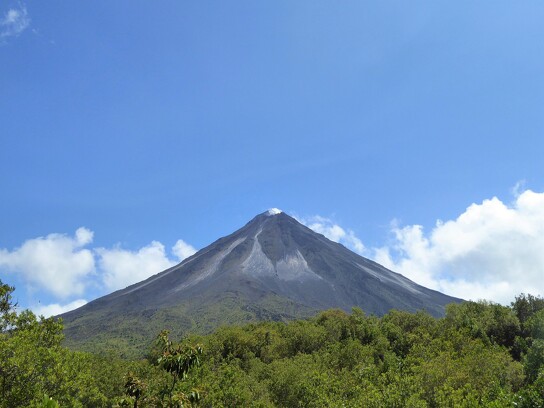 Volcan Arenal 1.jpg