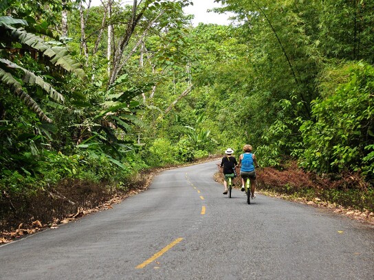 Vélo Bocas del Toro.jpg