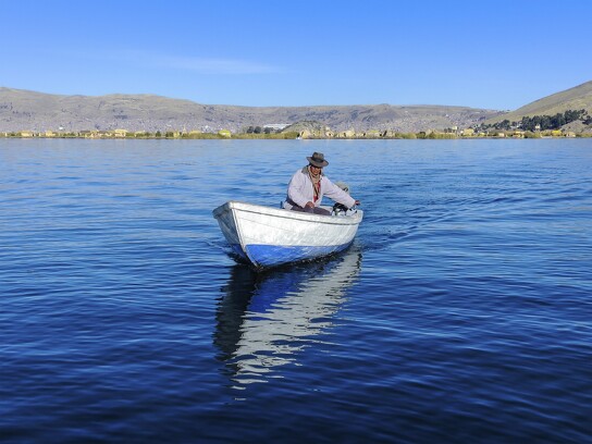 Lac Titicaca en Bolivie.jpg