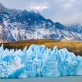 Glacier en Patagonie par L. Valiente