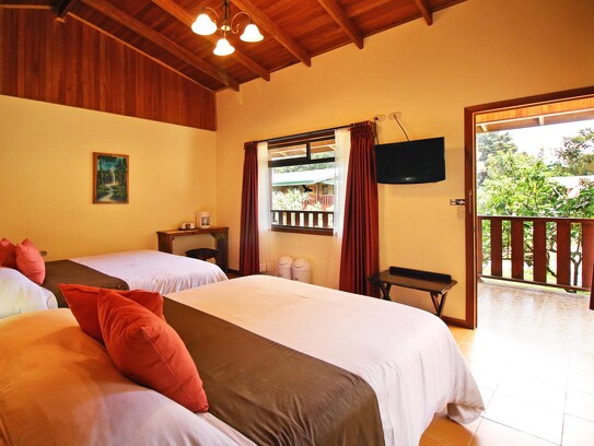 Monteverde Country Lodge -- Superior rooms 1.jpg
