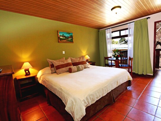 Monteverde Country Lodge -- Superior rooms 5.jpg