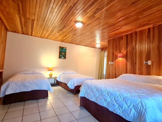 Monteverde Country Lodge -- Classic rooms 7.jpg