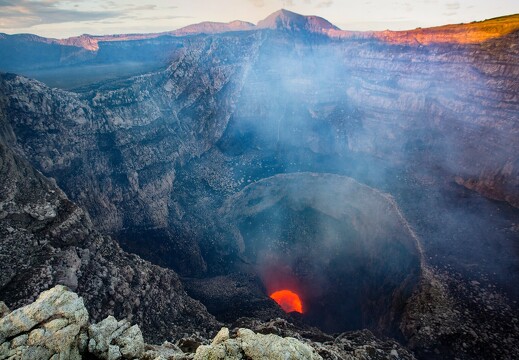 Volcan Masaya de Roberto Zuniga