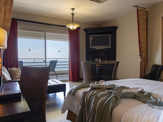 Hotel Parador_Vista Suites (9).jpg